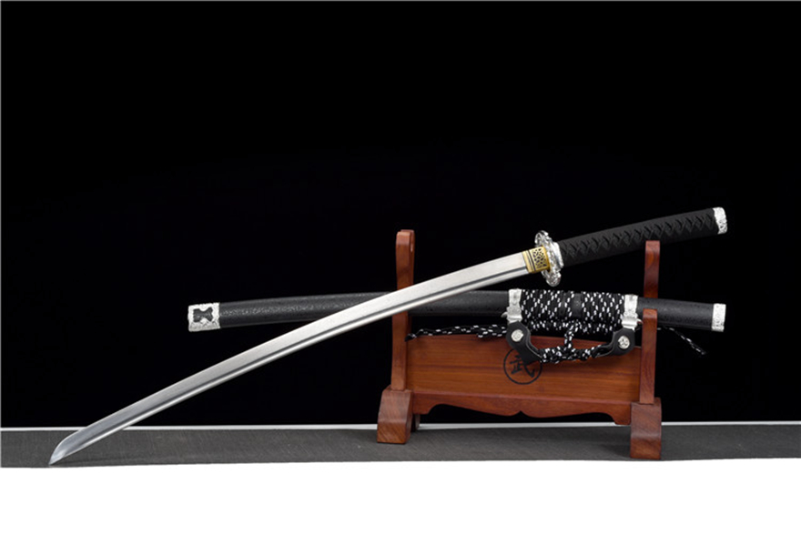 三色铜“青龙刀盘”武士刀（黑檀