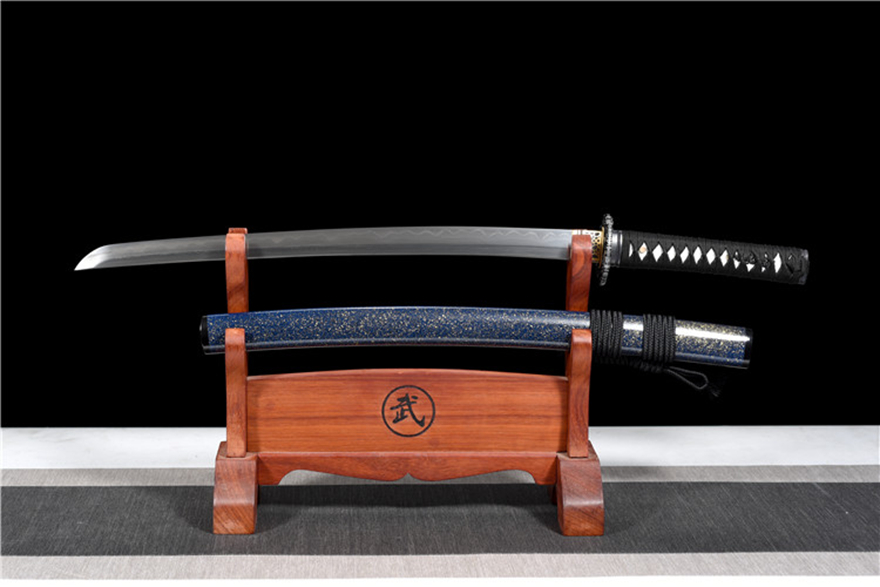 三色铜“青龙刀盘”武士刀（黑檀