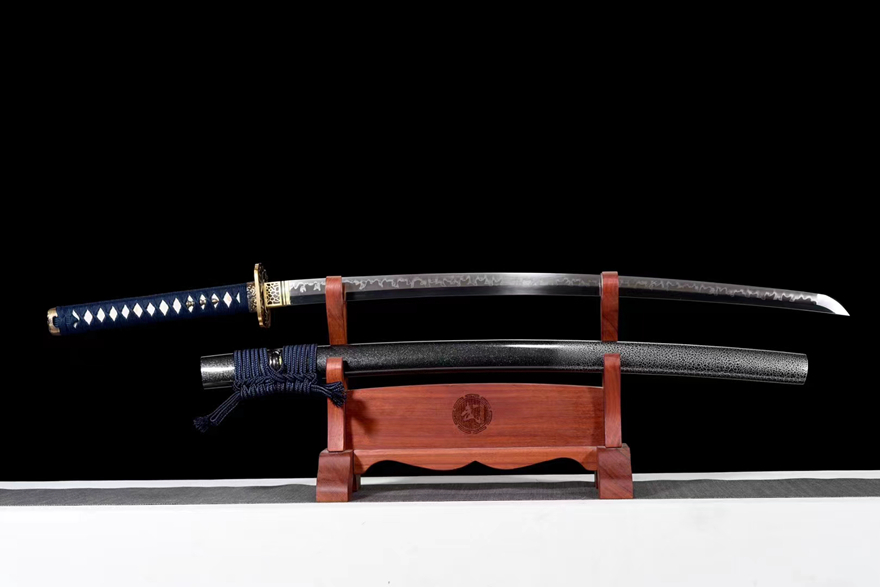 三色铜“青龙刀盘”武士刀（黑檀