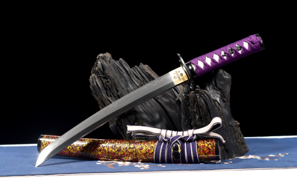 三色铜“青龙刀盘”武士刀（黑檀