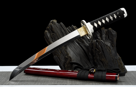 三色铜“青龙刀盘”武士刀（黑檀