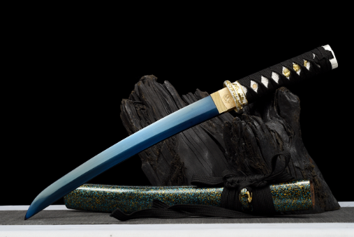 三色铜“青龙刀盘”武士刀（黑檀