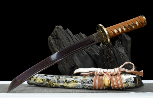 三色铜“青龙刀盘”武士刀（黑檀