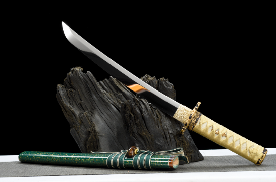 三色铜“青龙刀盘”武士刀（黑檀