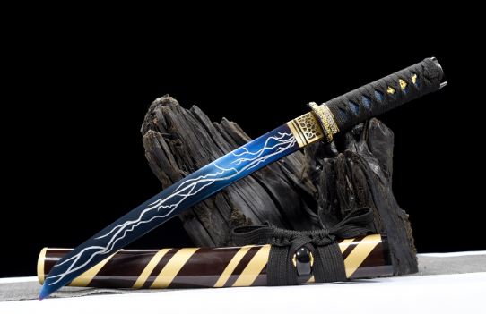 三色铜“青龙刀盘”武士刀（黑檀