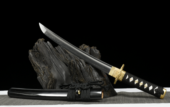 三色铜“青龙刀盘”武士刀（黑檀