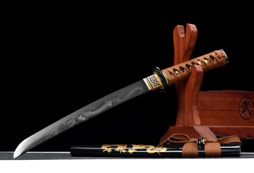 三色铜“青龙刀盘”武士刀（黑檀