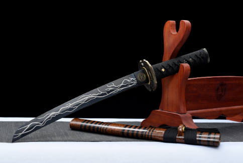 三色铜“青龙刀盘”武士刀（黑檀