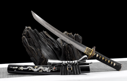 三色铜“青龙刀盘”武士刀（黑檀