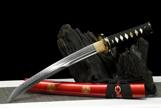 三色铜“青龙刀盘”武士刀（黑檀