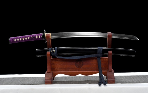 三色铜“青龙刀盘”武士刀（黑檀