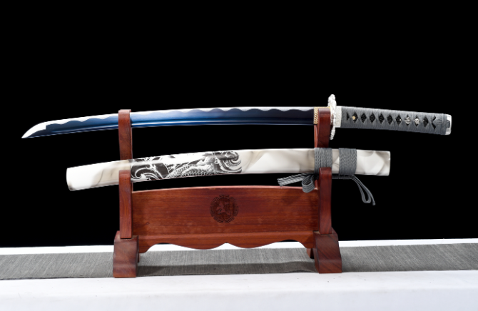 三色铜“青龙刀盘”武士刀（黑檀