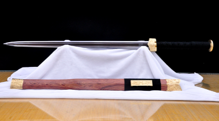 三色铜“青龙刀盘”武士刀（黑檀