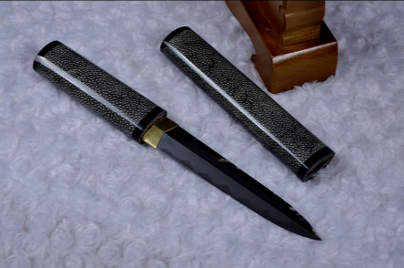 三色铜“青龙刀盘”武士刀（黑檀